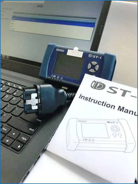 laptop, manual and Denso interface
